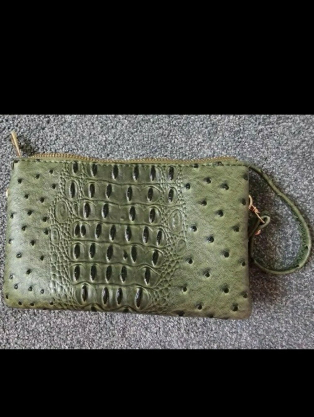 Imoshion Vegan Leather Olive Green Croc-Embossed Wristlet Clutch Bag